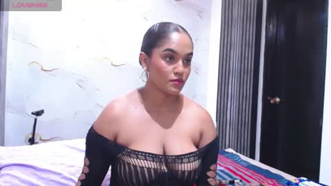 liaa_cams online show from 07-17-26, 03:02