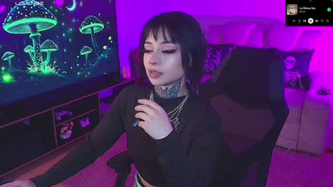 Snapshot of liaa_rodriguezz chatting on 01-24-25, 03:22 Liaa online show from 01-24-25, 03:22