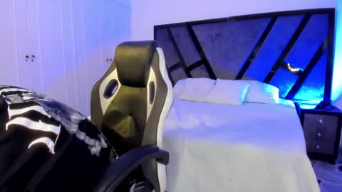 Liam Smith online show from 11-29-25, 12:30