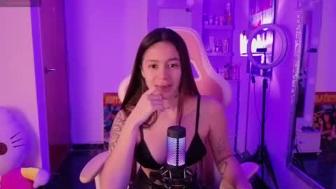 Snapshot of liabutera chatting on 05-09-26, 08:25 Lia Butera online show from 05-09-26, 08:25