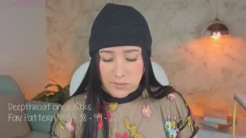 Lia Cox online show from 10-07-25, 03:04