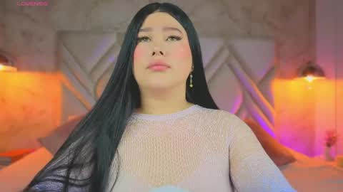 Snapshot of liacox chatting on 05-19-26, 08:48 Lia Cox online show from 05-19-26, 08:48