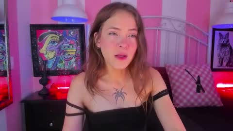 Snapshot of liah_grey8 chatting on 12-03-25, 09:35 ---Liah--- online show from 12-03-25, 09:35