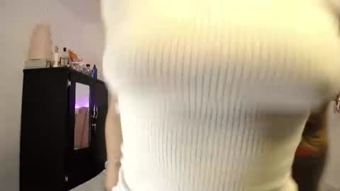 Snapshot of liahdiaz_ chatting on 07-06-26, 03:03 liahdiaz_ online show from 07-06-26, 03:03