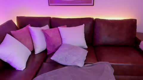 Liah online show from 10-09-25, 04:32