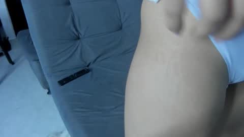 Snapshot of liajohnnson chatting on 01-10-26, 05:09 liajohnnson online show from 01-10-26, 05:09