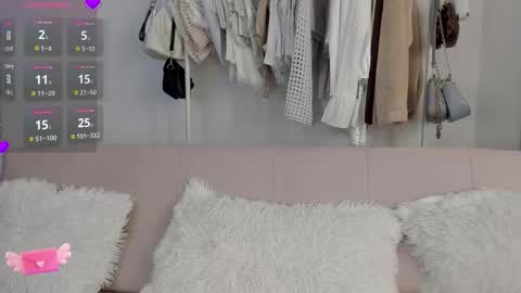 Lia Johnsons online show from 03-05-26, 01:12