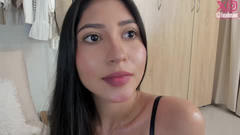 Lia Johnsons online show from 06-05-26, 02:40