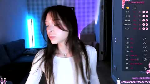 lialilia online show from 12-20-25, 06:20