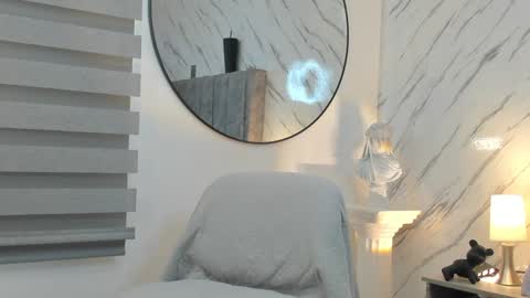 Snapshot of liam_055 chatting on 01-20-25, 08:40 Liam online show from 01-20-25, 08:40