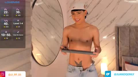 Snapshot of liam_055 chatting on 02-25-25, 12:24 Liam online show from 02-25-25, 12:24