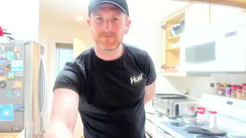 Liam online show from 02-26-25, 02:37