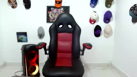 Andres online show from 05-10-26, 09:53