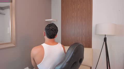 Liam Collins online show from 02-08-25, 11:44