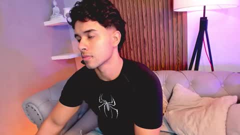 Liam Collins online show from 11-24-25, 11:54