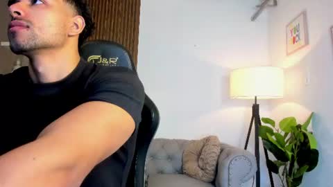 Liam Collins online show from 06-10-26, 11:42