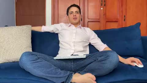 Liam online show from 01-14-26, 02:44