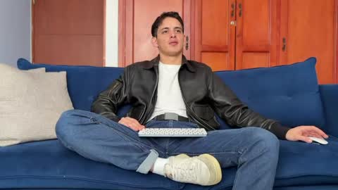 Liam online show from 04-22-26, 02:07