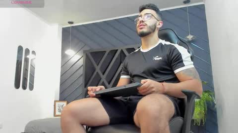 LIAM KLEIN online show from 11-07-25, 11:10