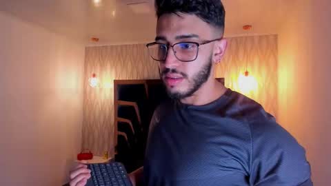 LIAM KLEIN online show from 01-09-26, 11:13