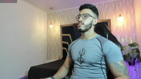 LIAM KLEIN online show from 04-20-26, 11:24