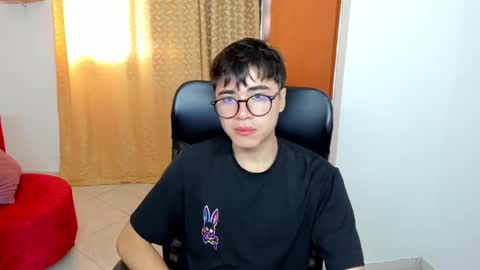 Snapshot of liam_orion chatting on 02-25-25, 07:03 LIAM online show from 02-25-25, 07:03