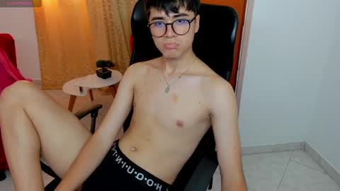 Snapshot of liam_orion chatting on 03-03-25, 08:54 LIAM online show from 03-03-25, 08:54