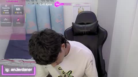 LIAM online show from 06-20-26, 04:15