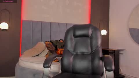 Liam online show from 02-26-26, 07:35