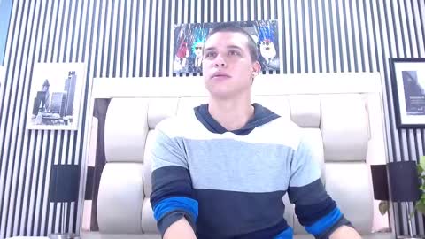 liam_york online show from 11-16-25, 01:49