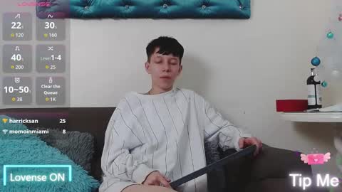 Liam  online show from 11-28-25, 09:28