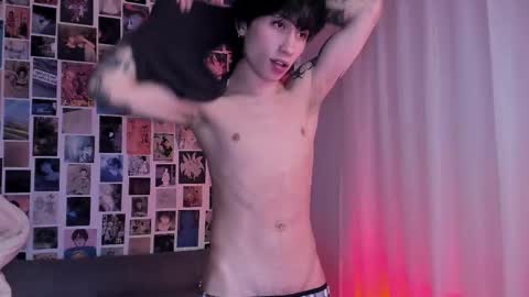 Liam online show from 02-13-25, 08:06