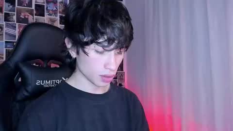 Liam online show from 02-25-25, 05:30