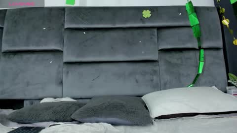 LIam online show from 03-04-26, 07:20