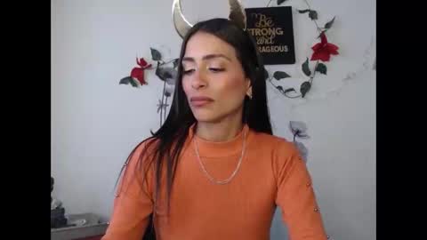 Lia Miller online show from 12-12-24, 04:43