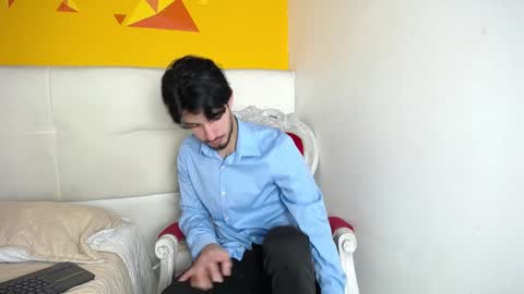 LiamLuxe online show from 12-20-24, 06:56
