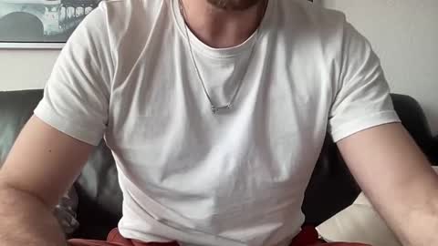 Snapshot of liamnilod chatting on 12-30-24, 10:43 Chris online show from 12-30-24, 10:43