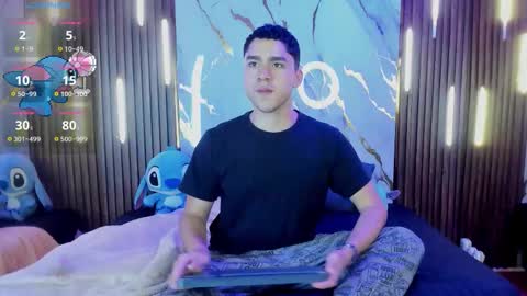 Liam online show from 11-23-25, 12:05