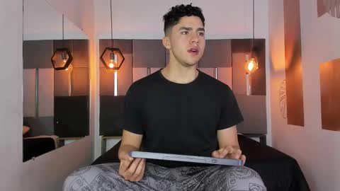 Liam online show from 02-15-26, 12:58