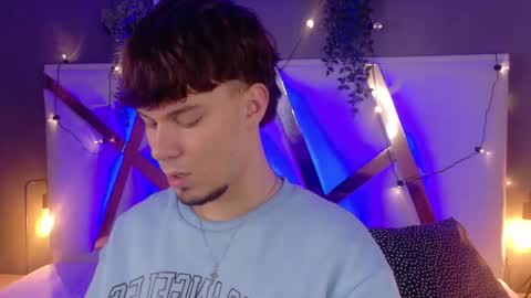 Snapshot of liamthunder05_ chatting on 11-20-25, 03:07 Liam Thunder online show from 11-20-25, 03:07