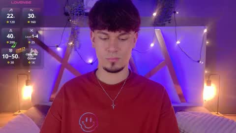 Snapshot of liamthunder05_ chatting on 12-13-25, 09:09 Liam Thunder online show from 12-13-25, 09:09