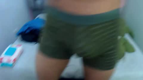 L I A M online show from 12-17-25, 10:54