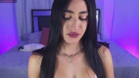 Snapshot of lian_karther1 chatting on 05-05-26, 01:57 missfernanda X online show from 05-05-26, 01:57
