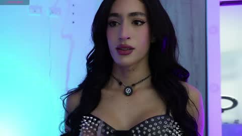 Snapshot of lian_karther1 chatting on 06-09-26, 12:00 missfernanda X online show from 06-09-26, 12:00