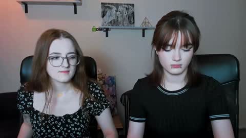 Snapshot of liana_kisses chatting on 12-06-24, 08:18 Little Liana  online show from 12-06-24, 08:18