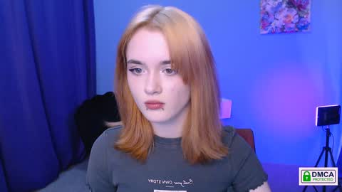 Snapshot of liana_kisses chatting on 01-02-25, 07:40 Little Liana  online show from 01-02-25, 07:40