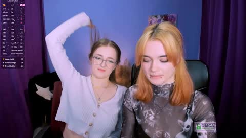 Snapshot of liana_kisses chatting on 01-21-25, 08:11 Little Liana  online show from 01-21-25, 08:11