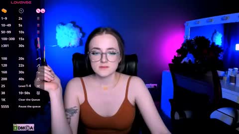 Snapshot of liana_kisses chatting on 02-26-25, 02:15 Little Liana  online show from 02-26-25, 02:15