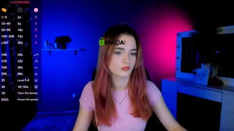 Snapshot of liana_kisses chatting on 10-04-25, 07:01 Little Liana  online show from 10-04-25, 07:01