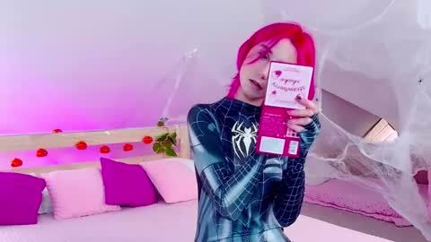 Lian online show from 10-30-25, 07:54